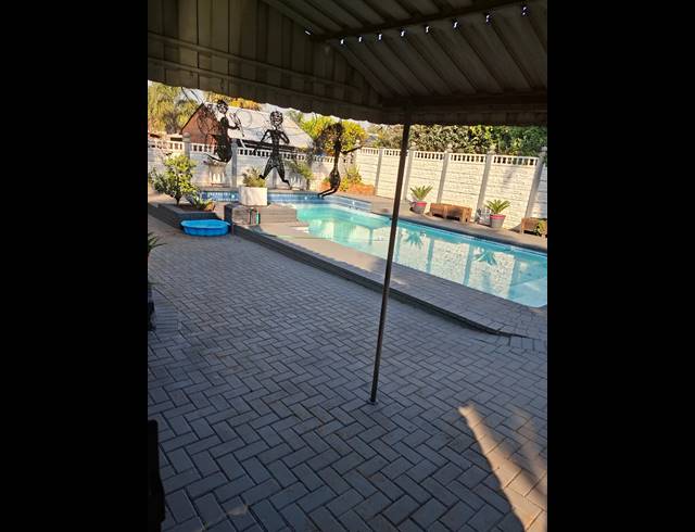 4 BEDROOM HOUSE FOR SALE IN VANDERBIJLPARK SE 2
